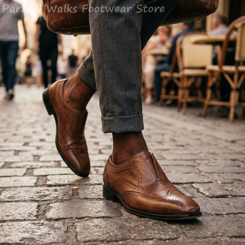 Oxford Brogue Leather - รองเท้าหนังสีน้ำตาลแบบสวมสำหรับผู้ชาย แบบมีรูระบายอากาศ แบบ Wingtip สำหรับงานเลี้ยงตอนเย็น รองเท้าออกซ์ฟอร์ด