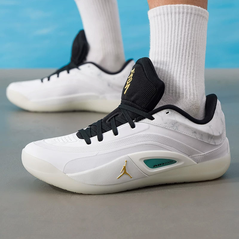 รองเท้าบาสเก็ตบอล Nike รุ่นใหม - Men Shoes Jordan 4 บทวิจารณ์และราคา