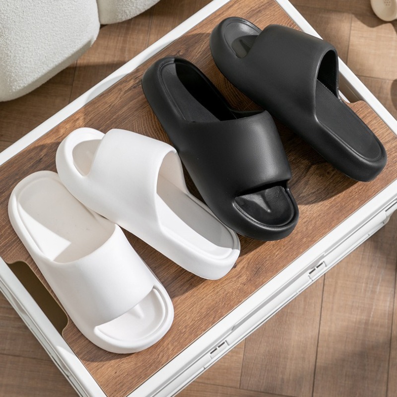รองเท้าแตะคู่รักแบบใหม่ปี 2026 - Men'S Shoes Cloud บทวิจารณ์และราคา